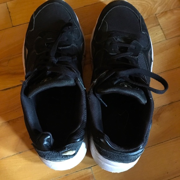 Adidas Falcon Sneakers - Picture 6 of 9